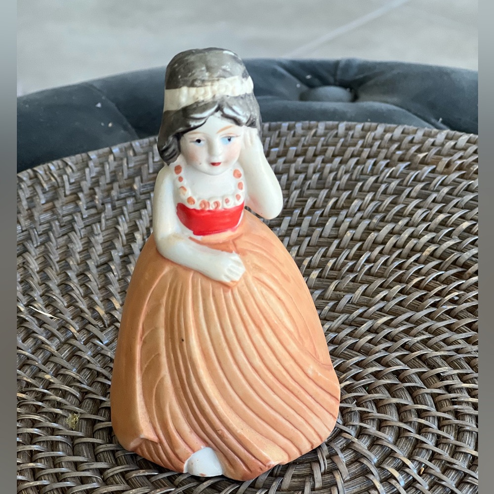 JSNY Belle of the World Vintage Porcelain Figurine